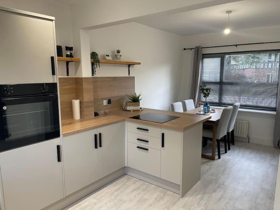 Durham Hideaway Apartment Bagian luar foto